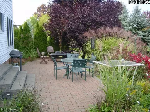 405 Normandy Ct, Aurora, OH 44202 photo 22
