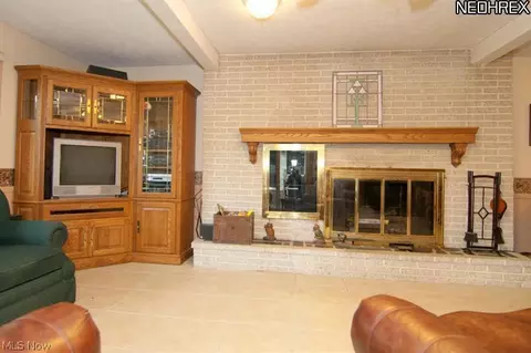42991 Galaxy Dr, Elyria, OH 44035 photo 21