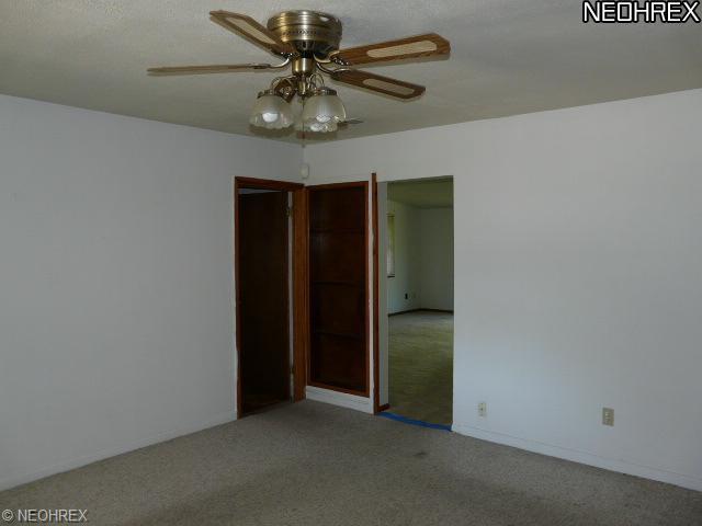 682 Weller Rd, Elyria, OH 44035 photo 3