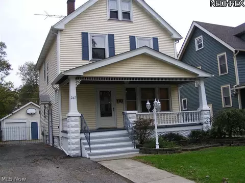 247 Stanford Ave, Elyria, OH 44035 photo 2