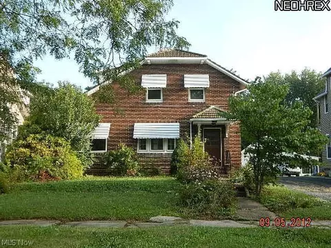 128 Eastern Heights Blvd, Elyria, OH 44035 photo 1
