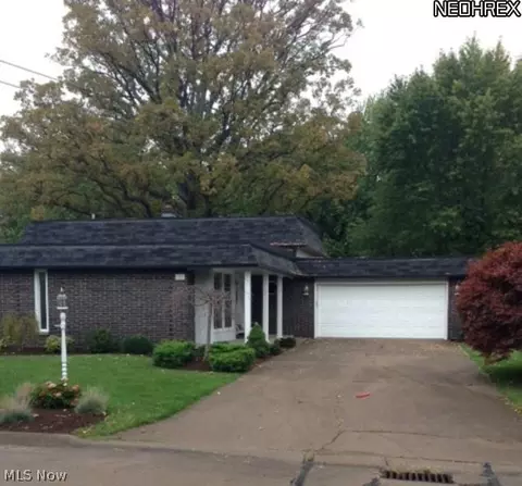 313 Orangewood Rd, Huron, OH 44839 photo 1