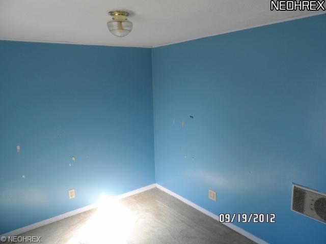 42 Perch Ct, Lagrange, OH 44050 photo 6