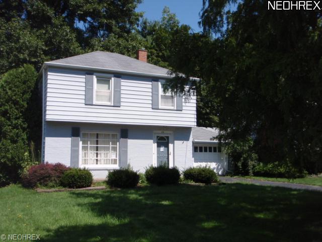 60 Melrose Ave, Youngstown, OH 44512 photo 1