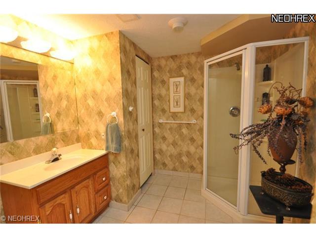 36845 Valley Forge Dr, Solon, OH 44139 photo 16