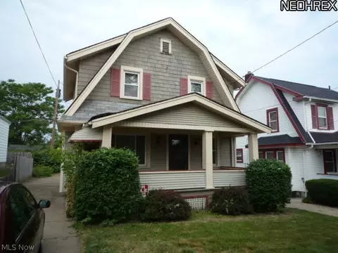988 Oakland Ave, Akron, OH 44310 photo 1