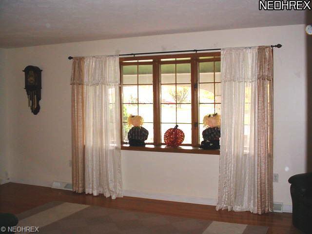 1420 Park Ave, Elyria, OH 44035 photo 2