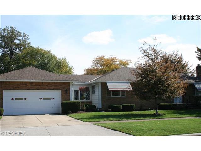 2941 Beech Ave, Lorain, OH 44052 photo 2