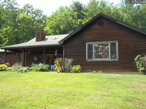 325 Locksmith Ln, Philo, OH 43771 photo 2