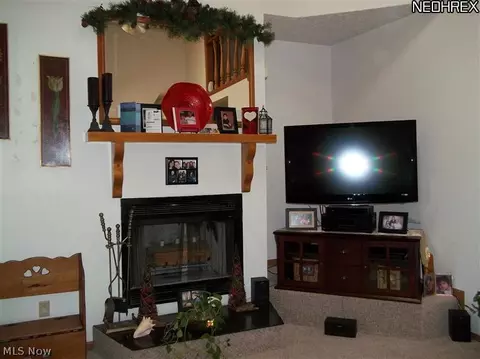 325 Locksmith Ln, Philo, OH 43771 photo 6