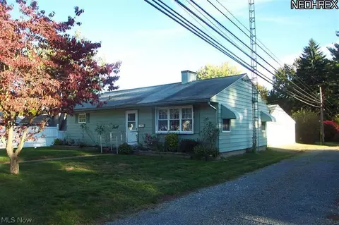 112 W 20th St, Dover, OH 44622 photo 1