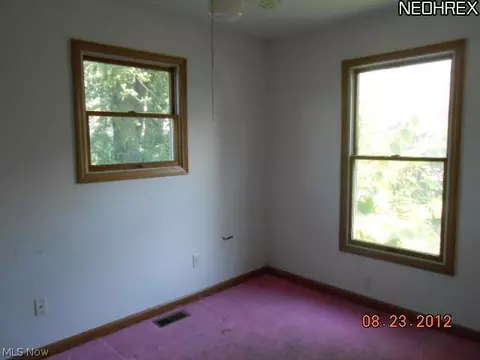 1535 E 31st St, Lorain, OH 44055 photo 5