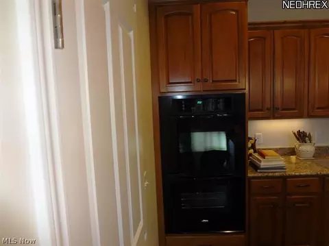 3826 Windsor Bridge Cir, Huron, OH 44839 photo 7