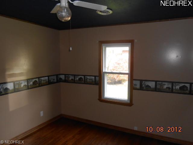 10566 Dewhurst Rd, Elyria, OH 44035 photo 5