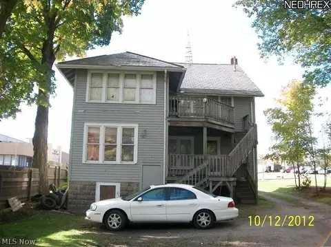 4444 Collins Blvd, Ashtabula, OH 44004 photo 4