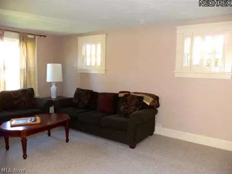 7402 Stone Rd, Independence, OH 44131 photo 5