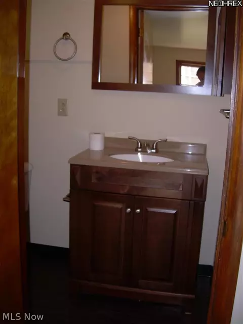 1854 Eldridge Ave, Akron, OH 44301 photo 15