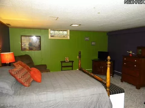 938 E 3rd St, Dover, OH 44622 photo 9