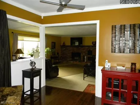 938 E 3rd St, Dover, OH 44622 photo 5