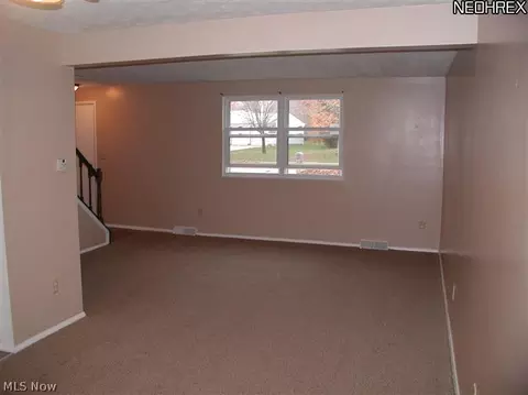 1373 Apache Trl, Stow, OH 44224 photo 6