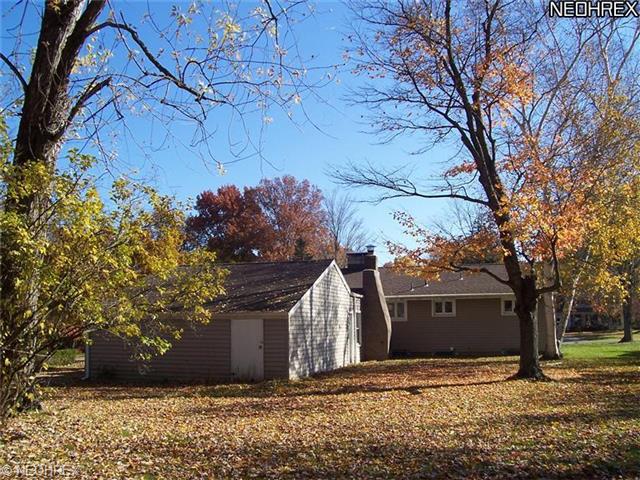 5560 West Blvd, Youngstown, OH 44512 photo 4