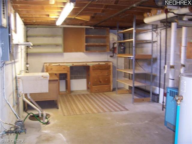 5560 West Blvd, Youngstown, OH 44512 photo 19