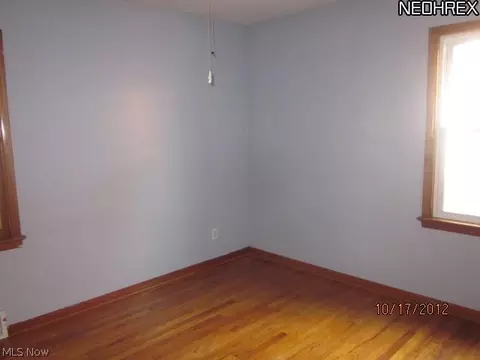 1720 E 230th St, Euclid, OH 44117 photo 3