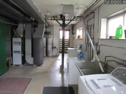 5995 Ridge Rd, Parma, OH 44129 photo 7