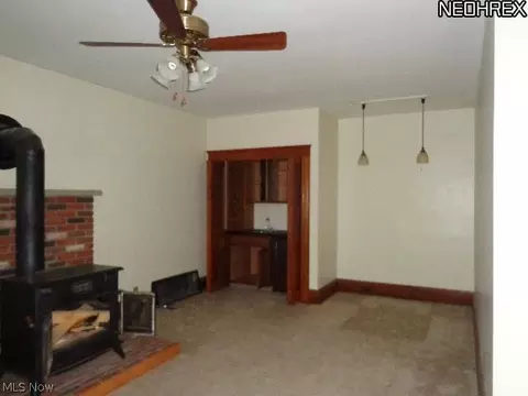 246 8th St, Elyria, OH 44035 photo 8