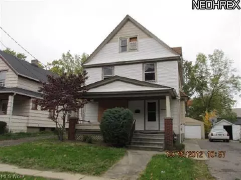 229 Howe St, Elyria, OH 44035 photo 1