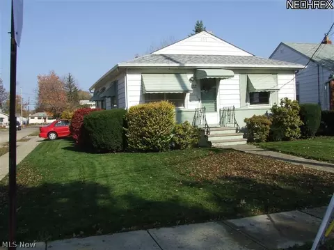30087 Harrison St, Willowick, OH 44095 photo 1