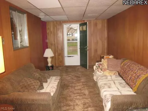 202 Windsor Dr, Elyria, OH 44035 photo 7