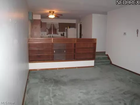 202 Windsor Dr, Elyria, OH 44035 photo 16