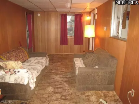 202 Windsor Dr, Elyria, OH 44035 photo 6