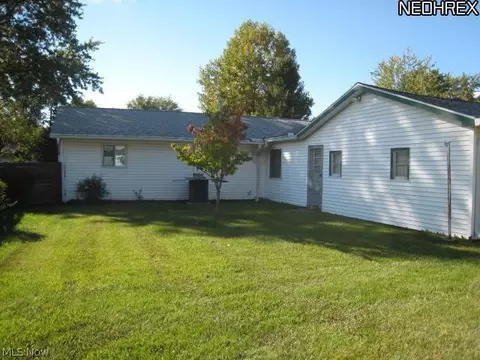 202 Windsor Dr, Elyria, OH 44035 photo 23