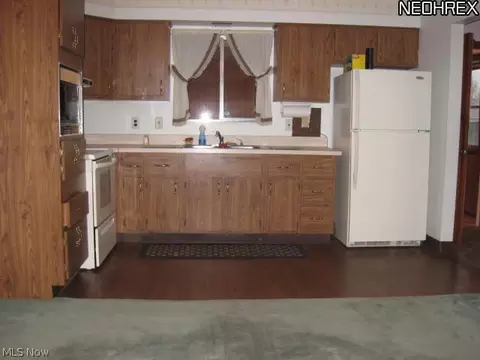 202 Windsor Dr, Elyria, OH 44035 photo 12