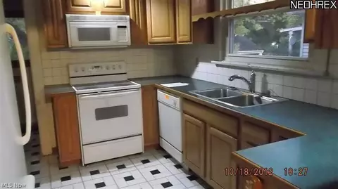 6226 Edward Ave, Ashtabula, OH 44004 photo 3