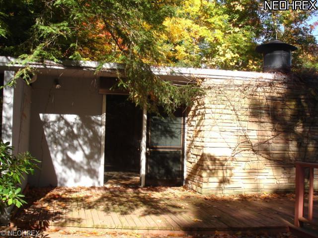 9910 Mitchells Mill Rd, Mentor, OH 44060 photo 4