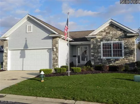 133 Gleneagle Dr, Elyria, OH 44035 photo 1