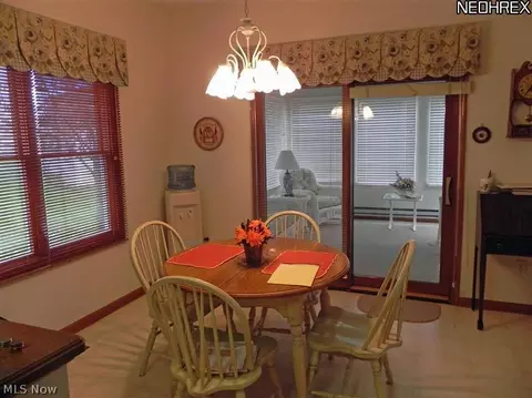 133 Gleneagle Dr, Elyria, OH 44035 photo 8