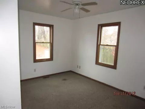 601 Griffith Rd, Akron, OH 44312 photo 6