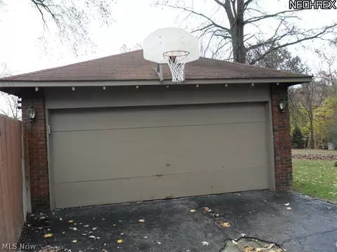346 Poland Ave, Struthers, OH 44471 photo 2