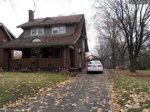 346 Poland Ave, Struthers, OH 44471 photo 1