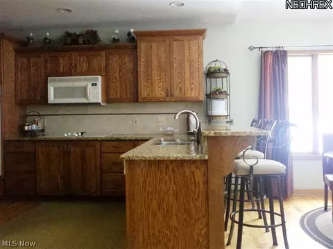 2943 Progress Park Dr, Stow, OH 44224 photo 9
