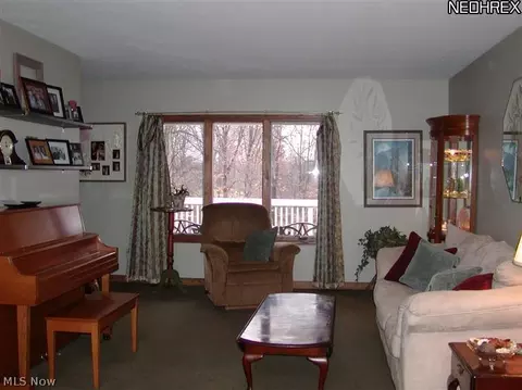 2943 Progress Park Dr, Stow, OH 44224 photo 4