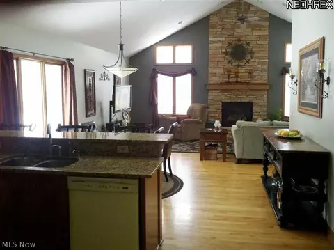 2943 Progress Park Dr, Stow, OH 44224 photo 6