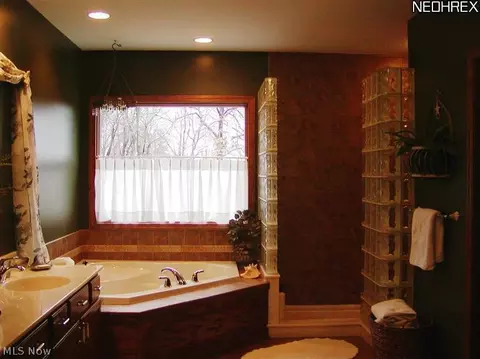2943 Progress Park Dr, Stow, OH 44224 photo 13
