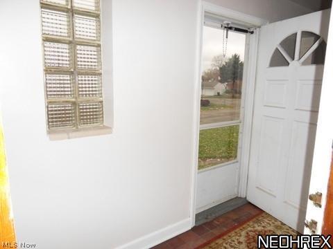 513 Raff Rd NW, Canton, OH 44708 photo 3