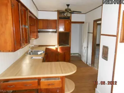 213 Wolf Ct, Elyria, OH 44035 photo 6