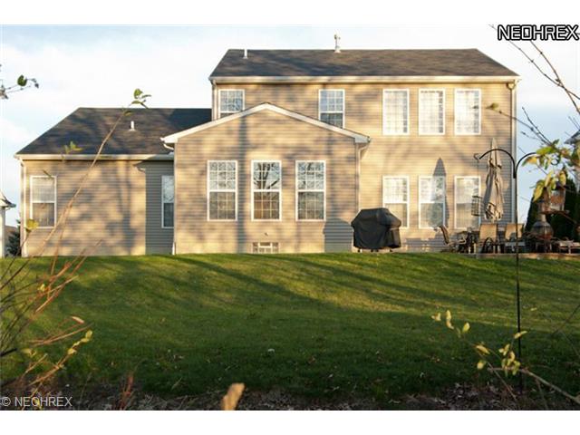 1702 Pine Dr, Avon, OH 44011 photo 13